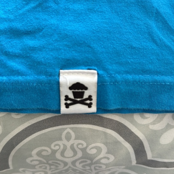 🌈 Johnny Cupcakes Kids Shirt 🌈 - Picture 3 of 5